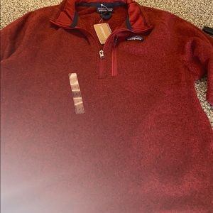 Men’s Patagonia 1/4 zip sweater size small NWT